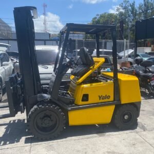 Montacarga Yale 3T (modelo 2003) a gasolina